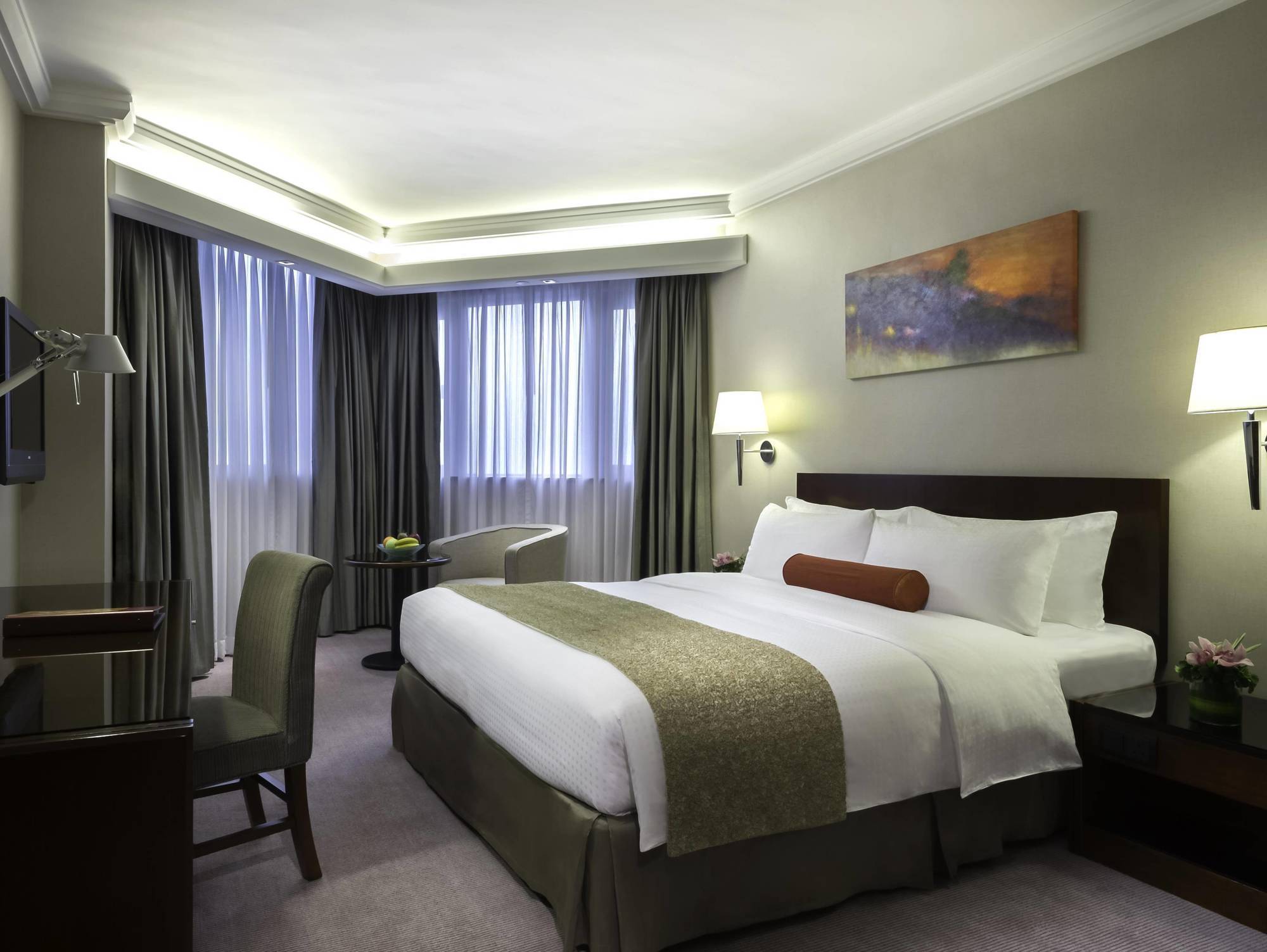 Prince Hotel Гонконг Екстер'єр фото